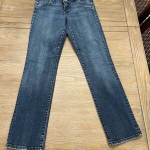 Kut from the KLOTH Straight Leg Jean Size 4 Embroidered Pocket Detail